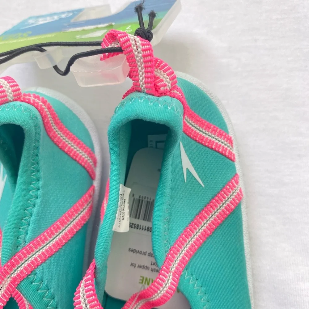 Speedo Green and Pink Water Shoes with Adjustable Straps